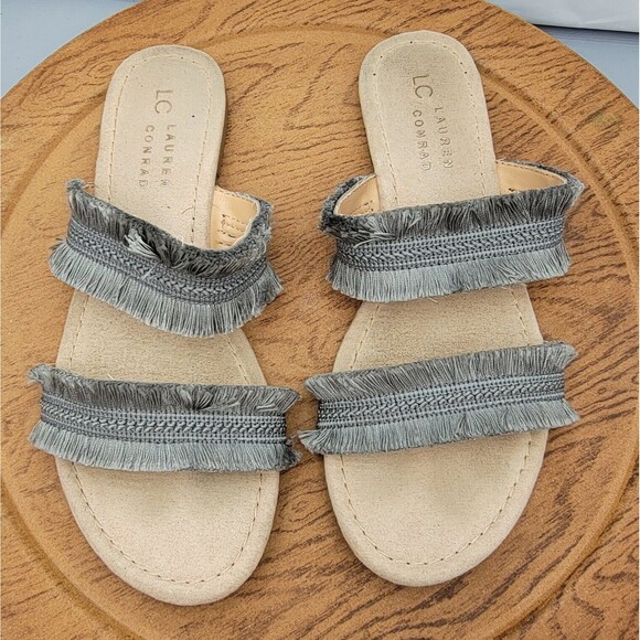 Lauren Conrad Women's Size 8-9 Medium Gray Two Strap Fringy Sandals - Picture 9 of 13